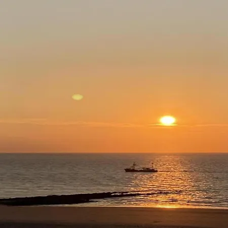 Beachfront Bliss With Parking Middelkerke